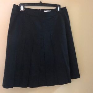 Loft Pleated Black Skirt - 10